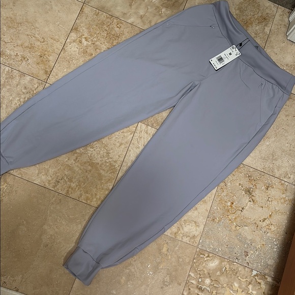 adidas Pants - Women Adidas jogger pants Size M Gray